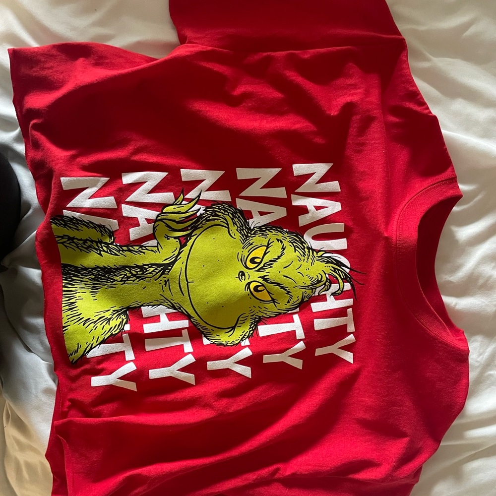 The grinch crop top, super loose and light.